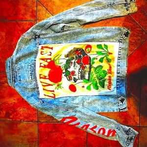 Men's or designer blue jeans jacketwomen's jean jacket..with skull